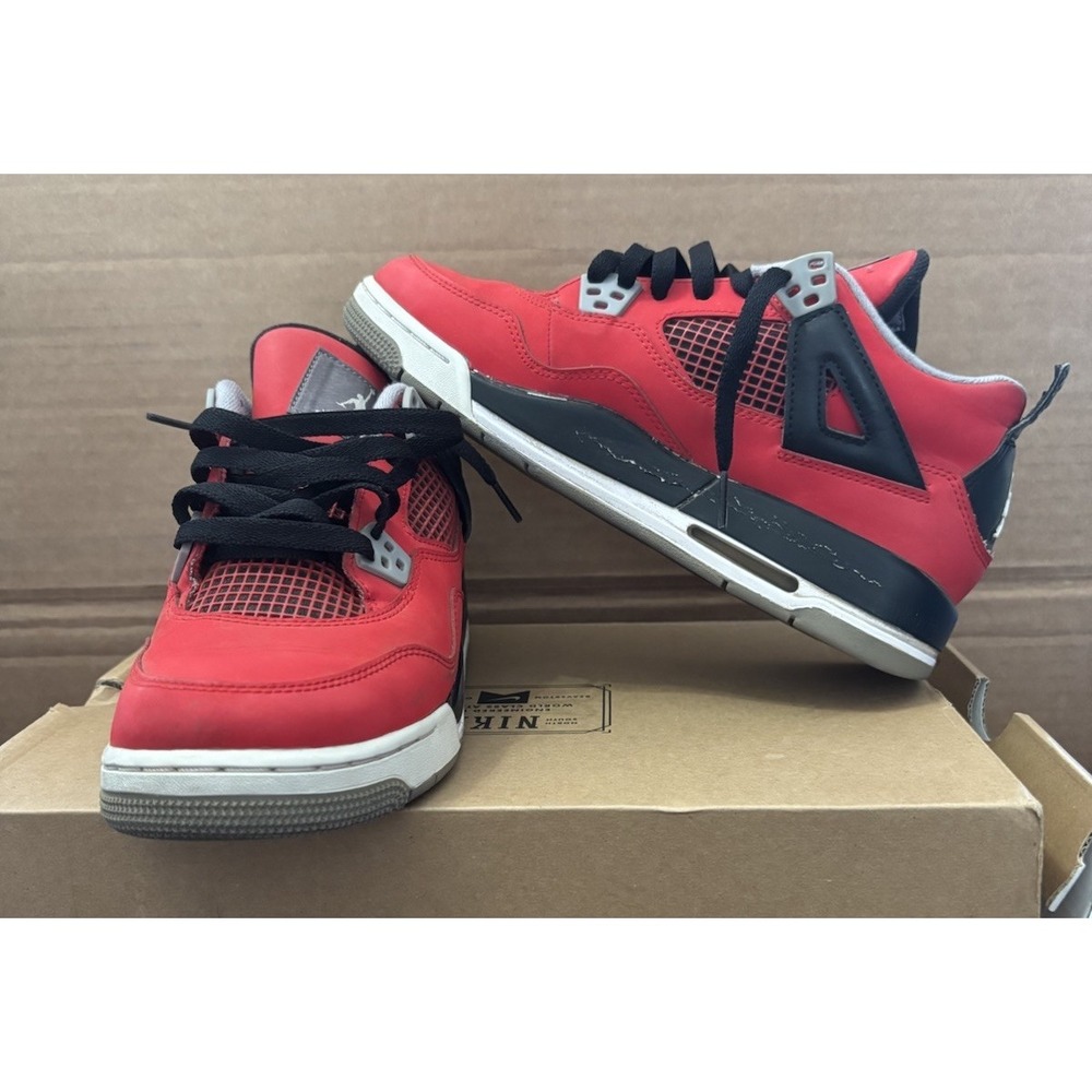 Air Jordan 4 Retro GS Toro Bravo 2013 Red Black Size 7Y 408452-603